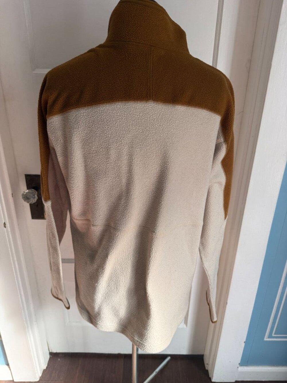 Cotopaxi Cream, Tan, Brown Half Zip Sherpa L/S Pullover Top XL - Picture 4 of 7